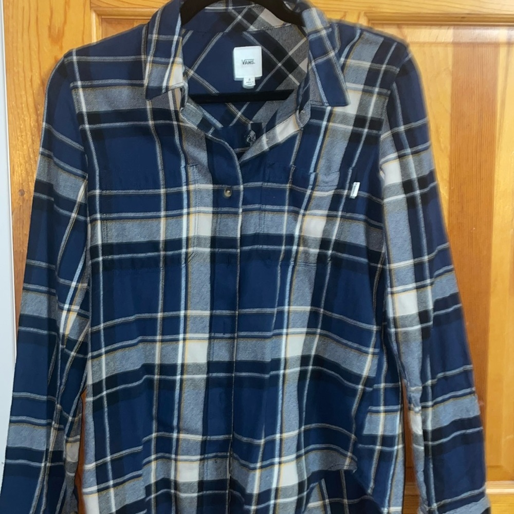 Vans women’s flannel